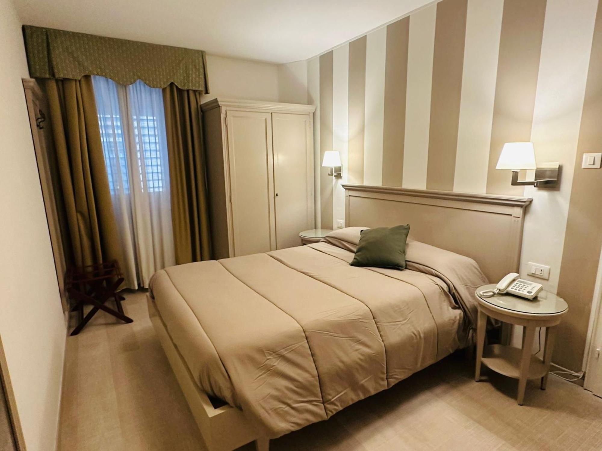 Hotel Bristol ترييستي المظهر الخارجي الصورة