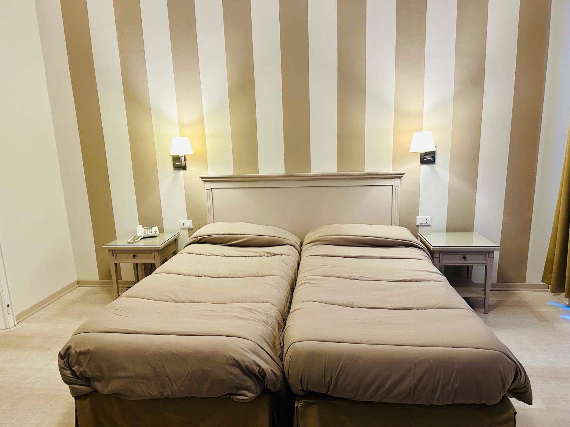 Hotel Bristol ترييستي المظهر الخارجي الصورة